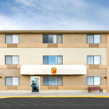 Super 8 By Wyndham Cedar City Εξωτερικό φωτογραφία