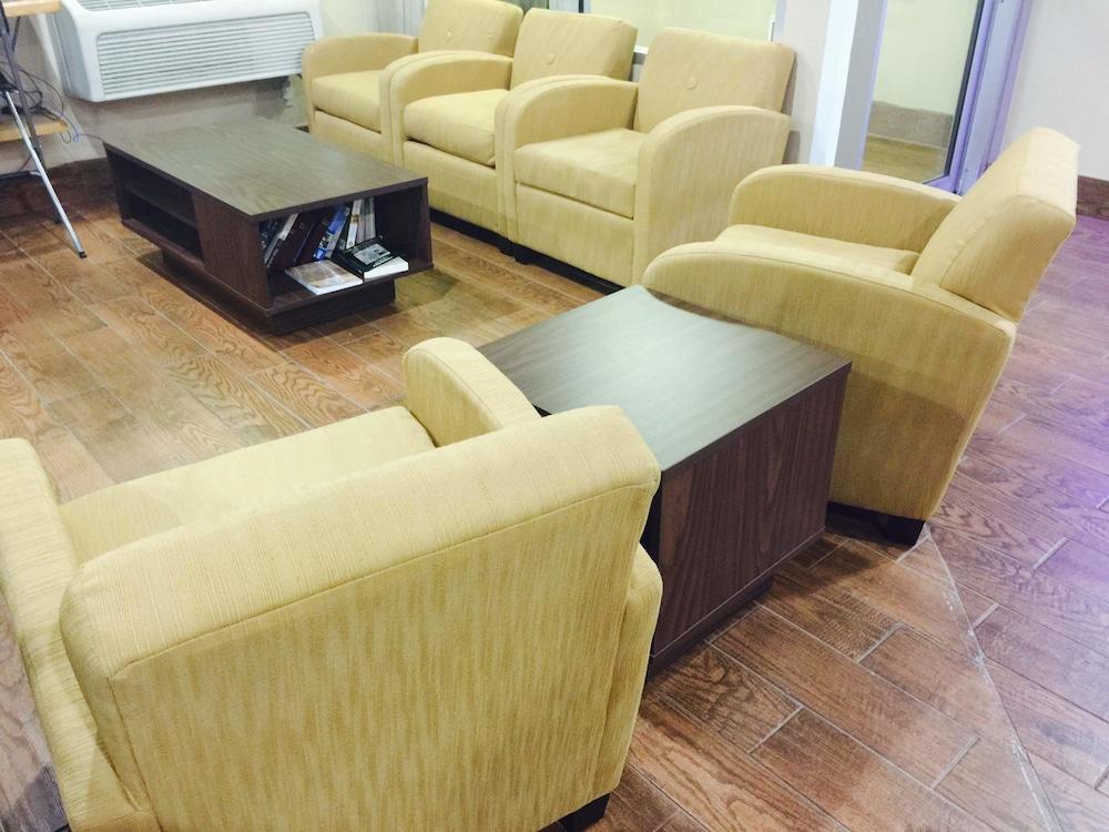 Super 8 By Wyndham Cedar City Εξωτερικό φωτογραφία