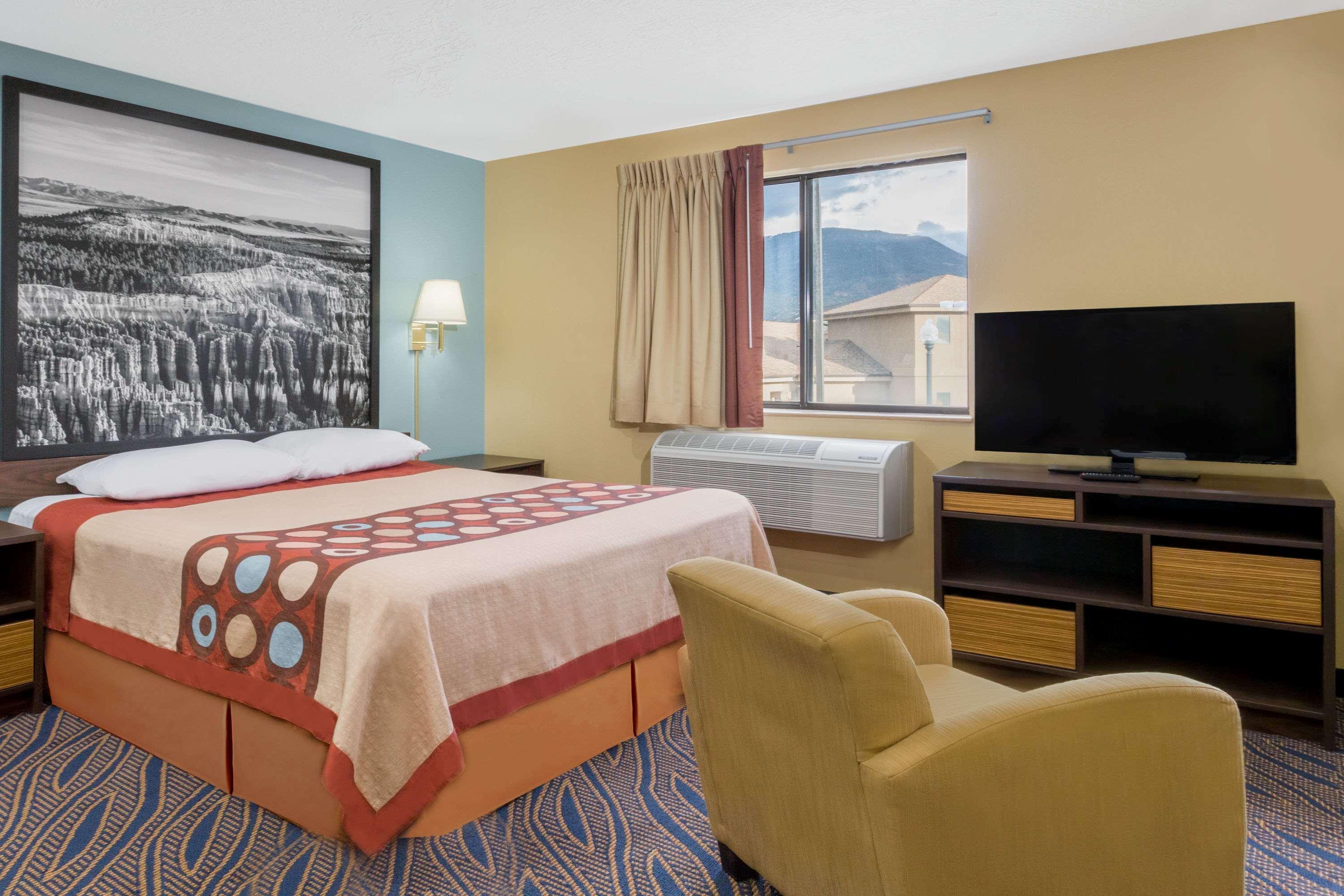 Super 8 By Wyndham Cedar City Εξωτερικό φωτογραφία
