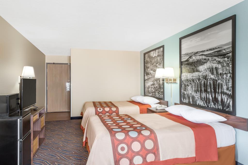Super 8 By Wyndham Cedar City Δωμάτιο φωτογραφία